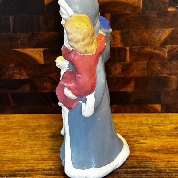 Vintage 1950's Santa Claus  Holding Child Ceramic Figurine Christmas Decoration - Picture 3 of 9